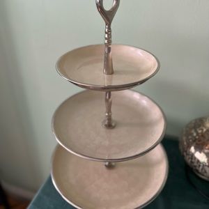 Dishes for candy an dessert